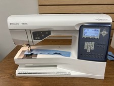 Husqvarna Viking Sapphire 835