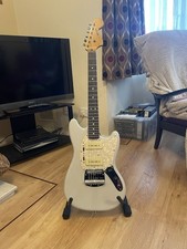 FENDER MODERN PLAYER MUSTANG 2014 - DAPHNE BLUE MIC (Discontinued)