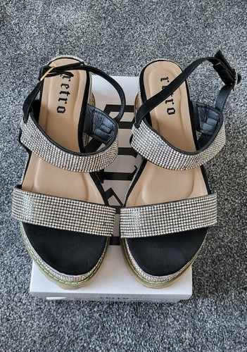 Retro black cork wedge sandals - black,