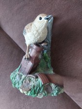 Wren Bird Figurine, Leonardo