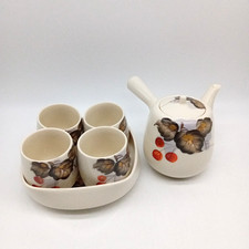 JAPANESE TEA SET Hand Painted Porcelain Cream & Berries Tea Bowls in Tray