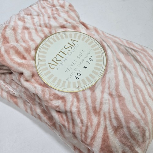 Artesia throw blanket 60x70 - artesia,