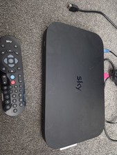 Sky Q ES340d8 1TB TV Box w/