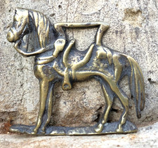 VTG English Saddled Shire Horse Brass Martingale Bridle Harness Medallion 70g