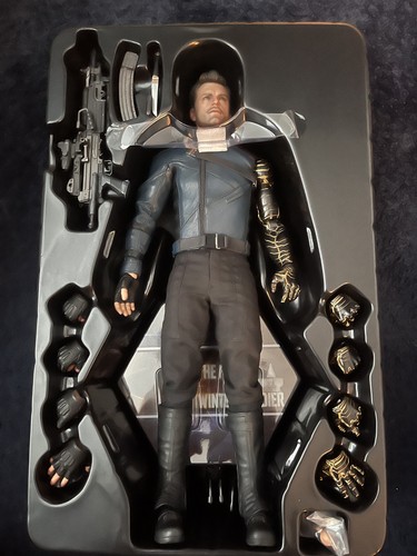 Hot toys tms039 bucky barnes - toys,