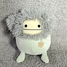 Squishmallows Evita the