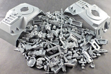 Imperial Guard Tank Vehicle : Assorted Bits x150+ - Warhammer 40K Model Parts