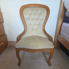 Antique Victorian Style Button Spoon Back Chair Fireside Carved Nursing Seat  