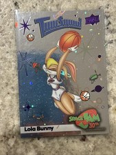 Lola Bunny Upper Deck Space