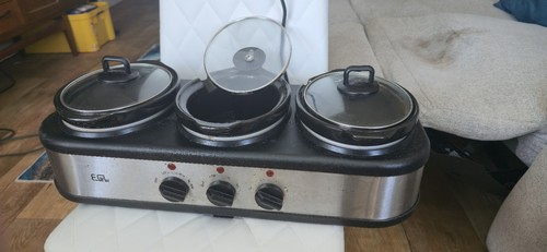 Three pot slow cooker - three,