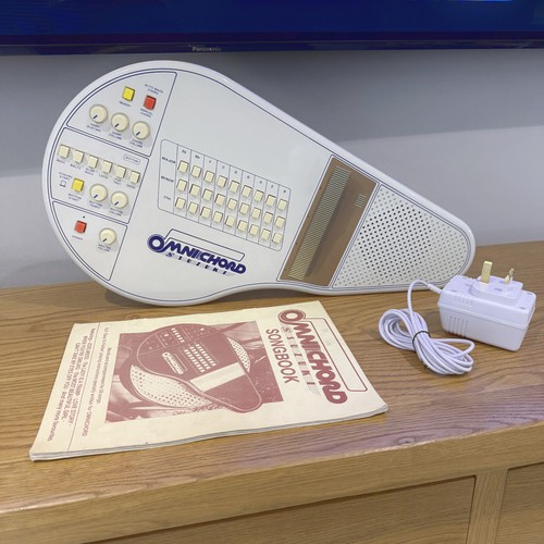 Suzuki omnichord white - suzuki,