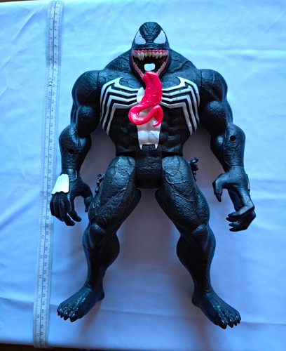 Venom ooze action figure - venom,