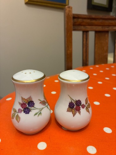 Royal worcester evesham - evesham, gold