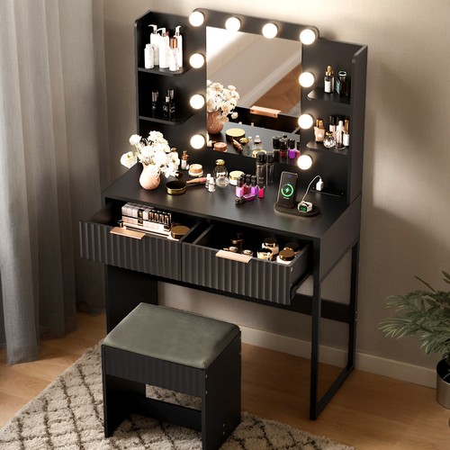 Dressing table with - dressing, built-in