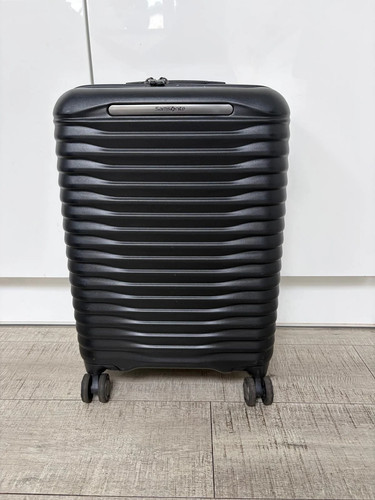 Cabin size hard samsonite - hard,