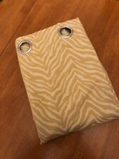 66" x 54" RING TOP LINED ZEBRA