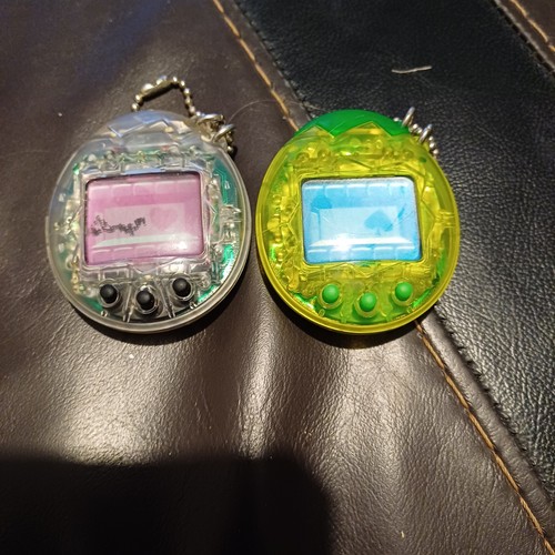 Tamagotchi osutchi mesutchi - &,