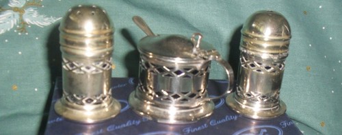 Vintage small epns cruet - , +