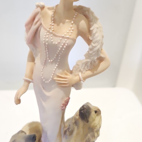 Promenade lady figurine with - lady,