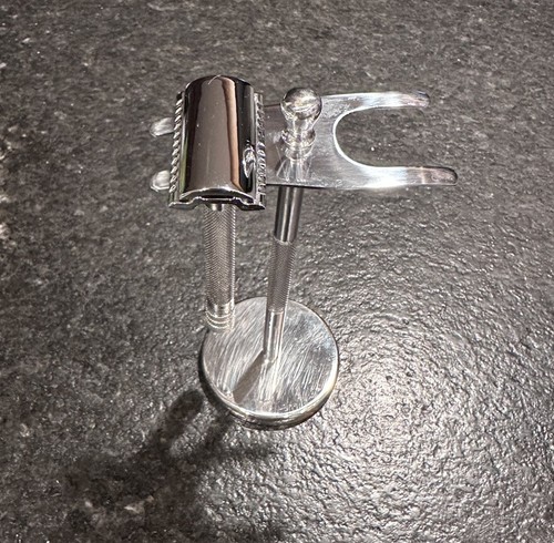 Merkur 23c piece - 3, safety