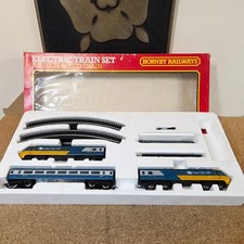 HORNBY RAILWAYS OO GAUGE R789 BR HIGH SPEED TRAIN SET