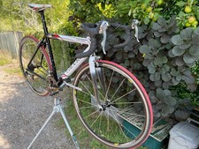 Colnago road bike 54cm professional repaint, campagnolo gears ,crank, aluminium.