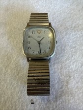 Vintage Timex Q Quartz M Cell