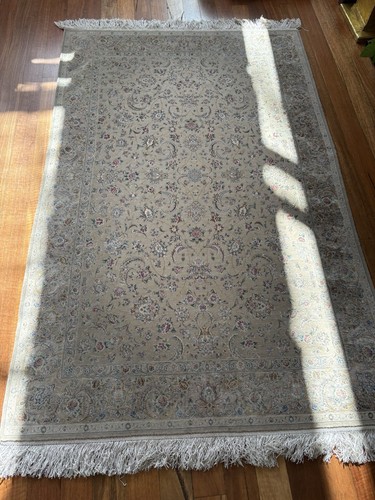 Beautiful turkish rug silk and - turkish,