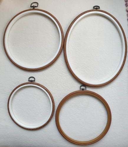 Resin hanging hoop frames - 4,
