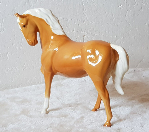 Beswick palomino gloss - palomino, head