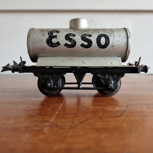 Hornby esso tank - esso, silver