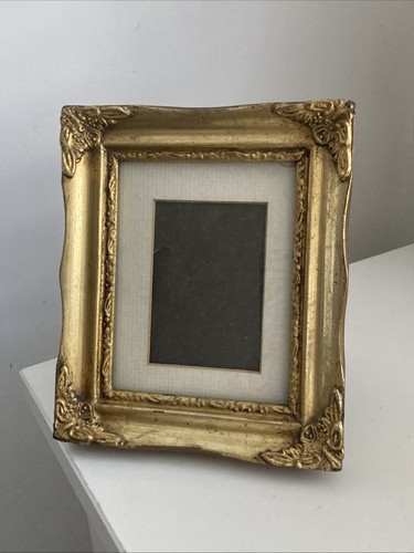 Vtg guilt small photo frame - vtg,