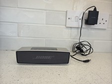Bose SoundLink Mini portable bluetooth speaker & plug - Working Order