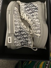 B23 High-Top Sneaker Grey and White Dior Oblique Canvas