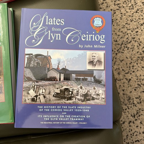 Slates from glyn ceiriog - glyn, by