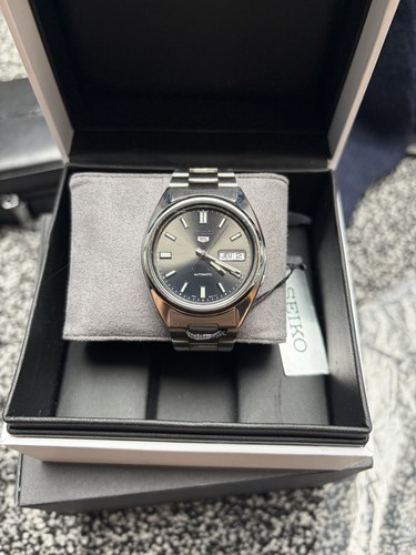 Seiko automatic grey dial - 5,