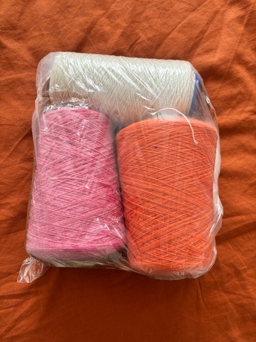 Brand new 100 lambswool - new, 100%