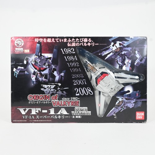 Bandai macross origin - macross,