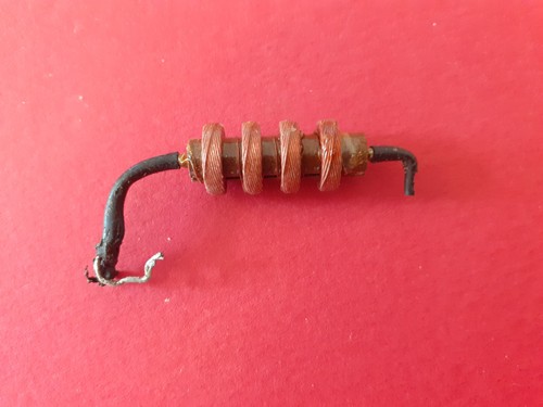 Choke 470uh 20ω - ~,