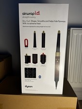 Dyson Airwrap i.d. Straight +