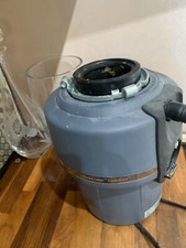 InSinkErator Evolution  Food Waste Disposal Unit, Red, 33 x 23.4 x 33 cm