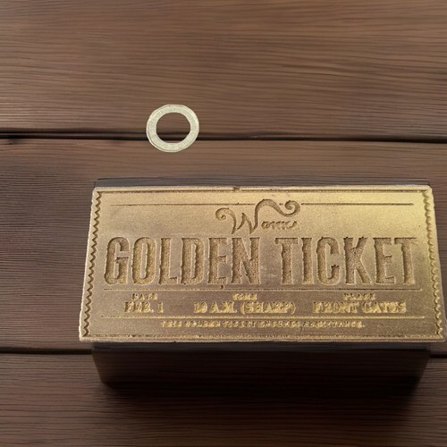 Willy wonka golden ticket - ,