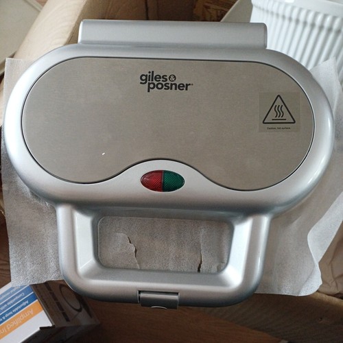 Giles posner ek4082g - giles, &