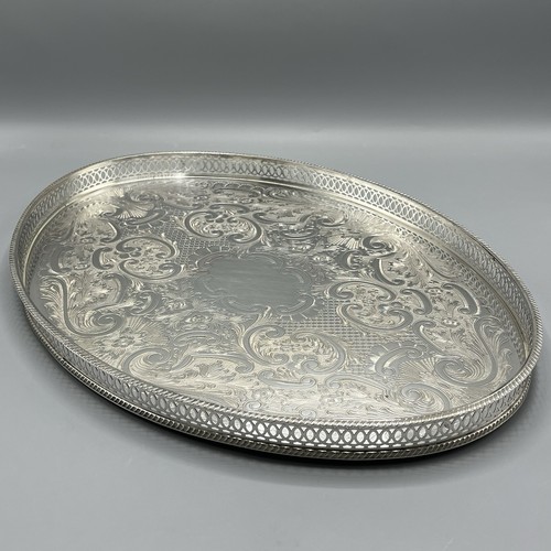 Large oval vintage - large, silver
