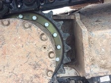 Track chains, 13 tonne digger