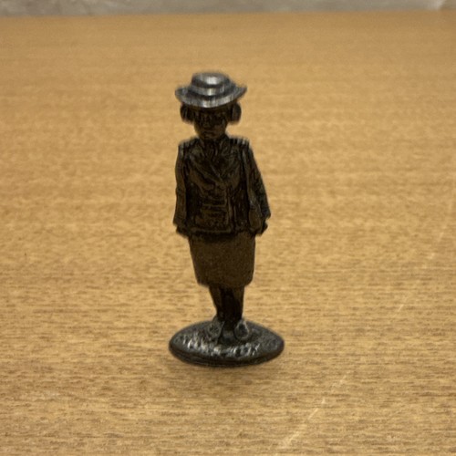 Pewter model collectible die - pewter,