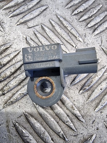 Volvo v40 crash impact - v40,