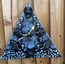 OOAK ORIGINAL GOTHIC Mixed Media Art Faux Bat Skulls CLOCK FULLY WORKING (5)
