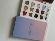 VDL + Pantone Expert Color Eye Book 6.4 Eyeshadow 12 Colors Brand New in Box