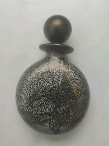 Isle wight glass perfume - of,